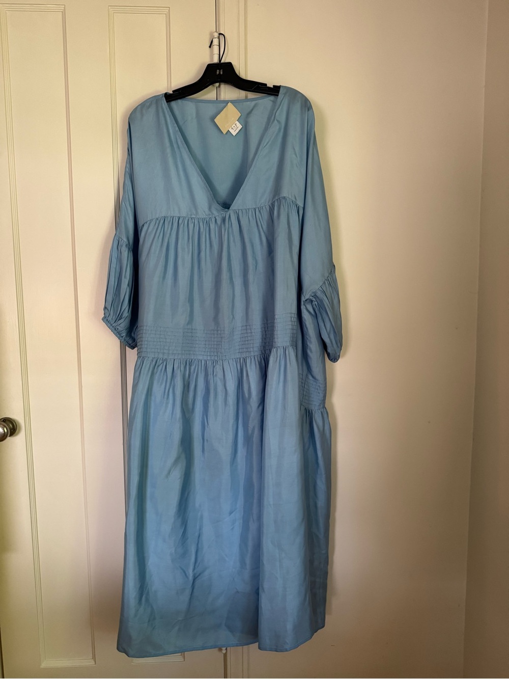 Airi Maxi Dress — Blue Bell V-Neck Tiered Maxi - Picture 3 of 4